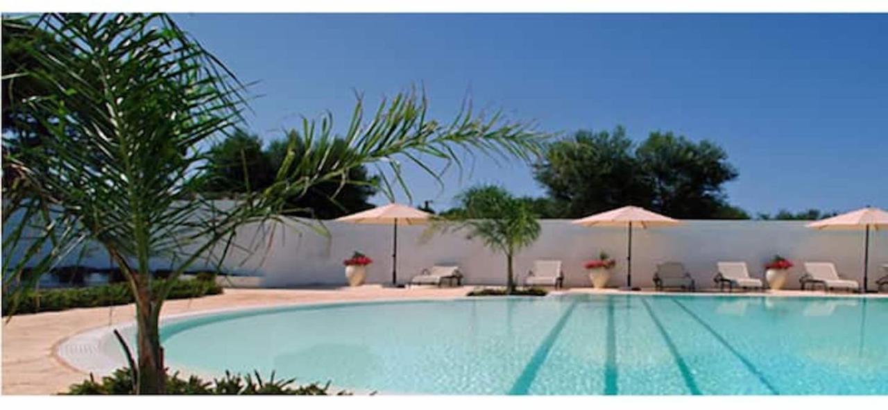 Room In Bb - Stunning Quadruple Room In Ancient Masseria Near The Sea In A Quiet Olive Trees Ostuni Exterior photo